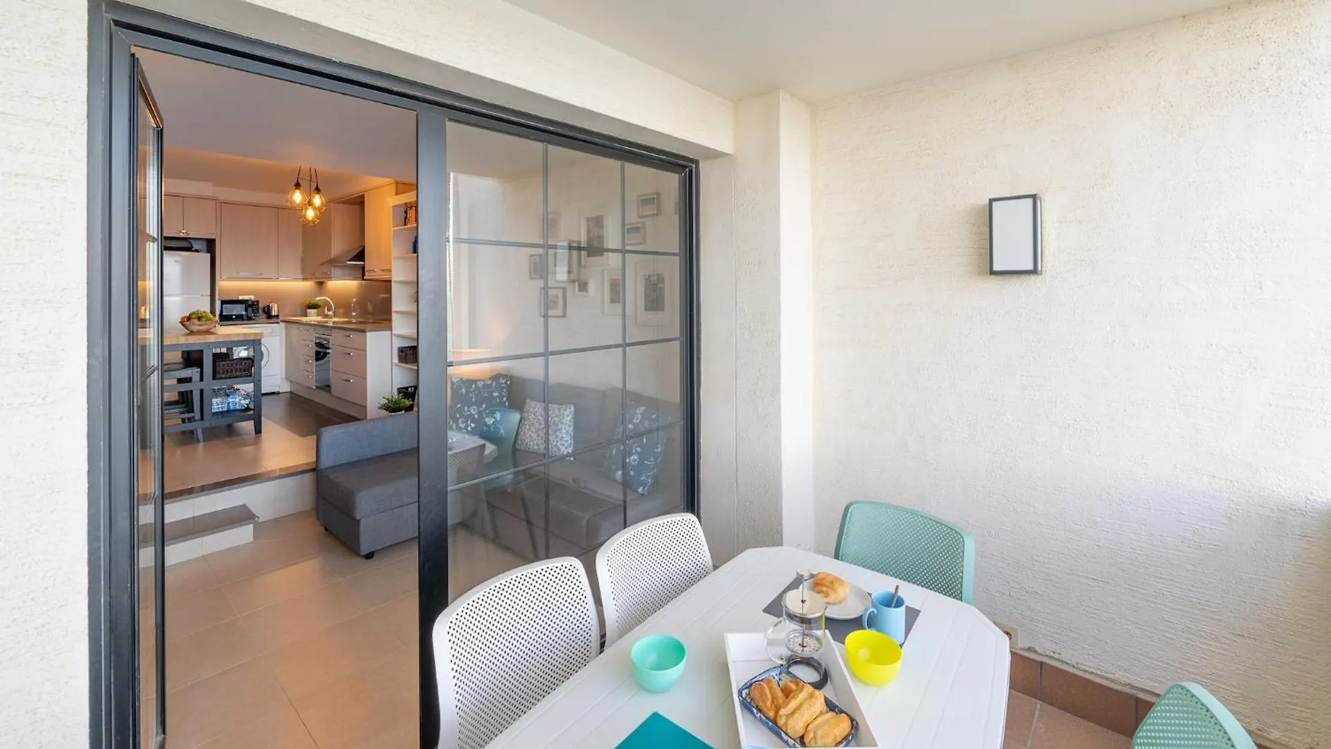 2 Bedroom Apartment In L' Escala España