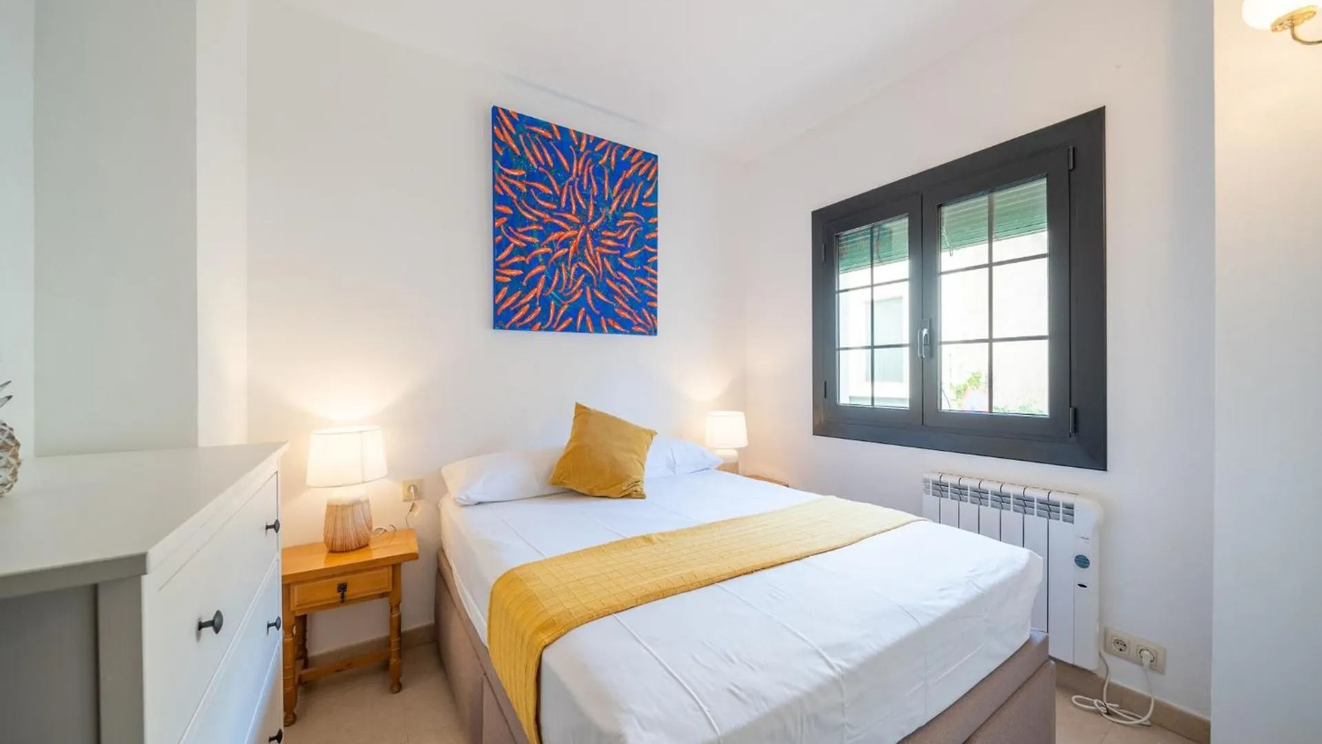 2 Bedroom Apartment In L' Escala